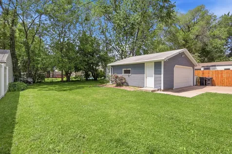 8352 Nicollet Avenue S Bloomington MN 55420