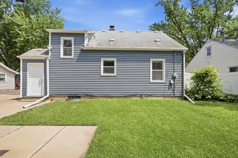 8352 Nicollet Avenue S Bloomington MN 55420