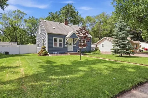 8352 Nicollet Avenue S Bloomington MN 55420