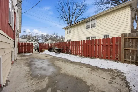 1219 10th Avenue N Fargo ND 58102