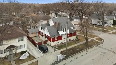 1219 10th Avenue N Fargo ND 58102