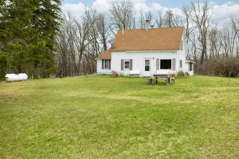 22845 NE Pickerel Lake Road Detroit Lakes MN 56501