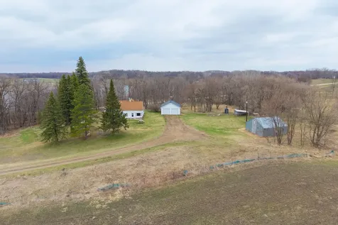 22845 NE Pickerel Lake Road Detroit Lakes MN 56501