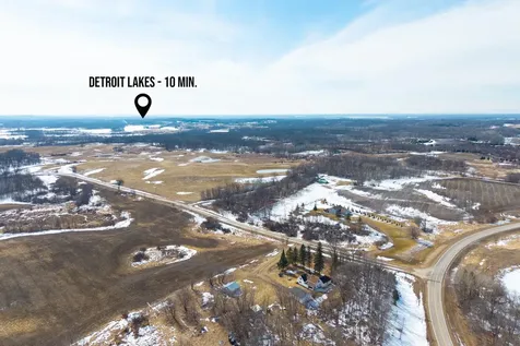 22845 NE Pickerel Lake Road Detroit Lakes MN 56501