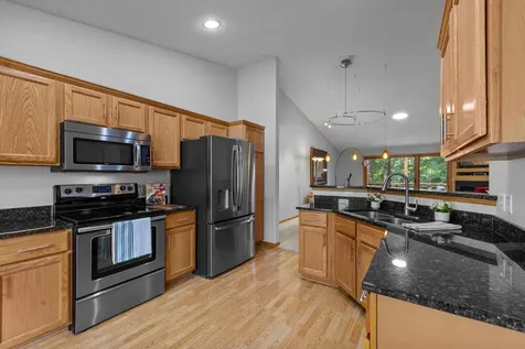 12569 74th Avenue N Maple Grove MN 55369