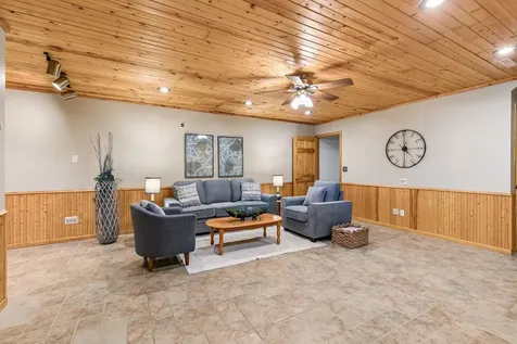 2271 Twin Bluff Road Red Wing MN 55066