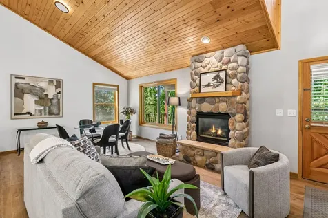 2271 Twin Bluff Road Red Wing MN 55066