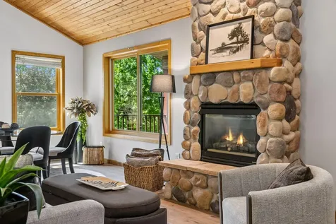 2271 Twin Bluff Road Red Wing MN 55066