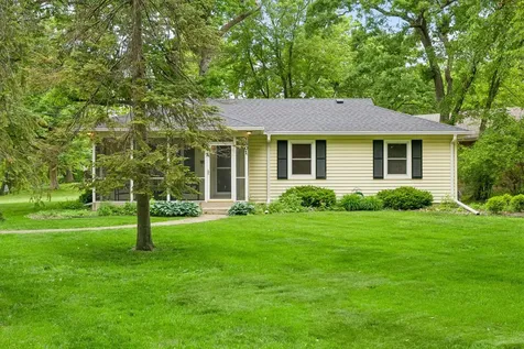 1501 Valders Avenue N Golden Valley MN 55427