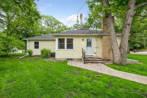 1501 Valders Avenue N Golden Valley MN 55427