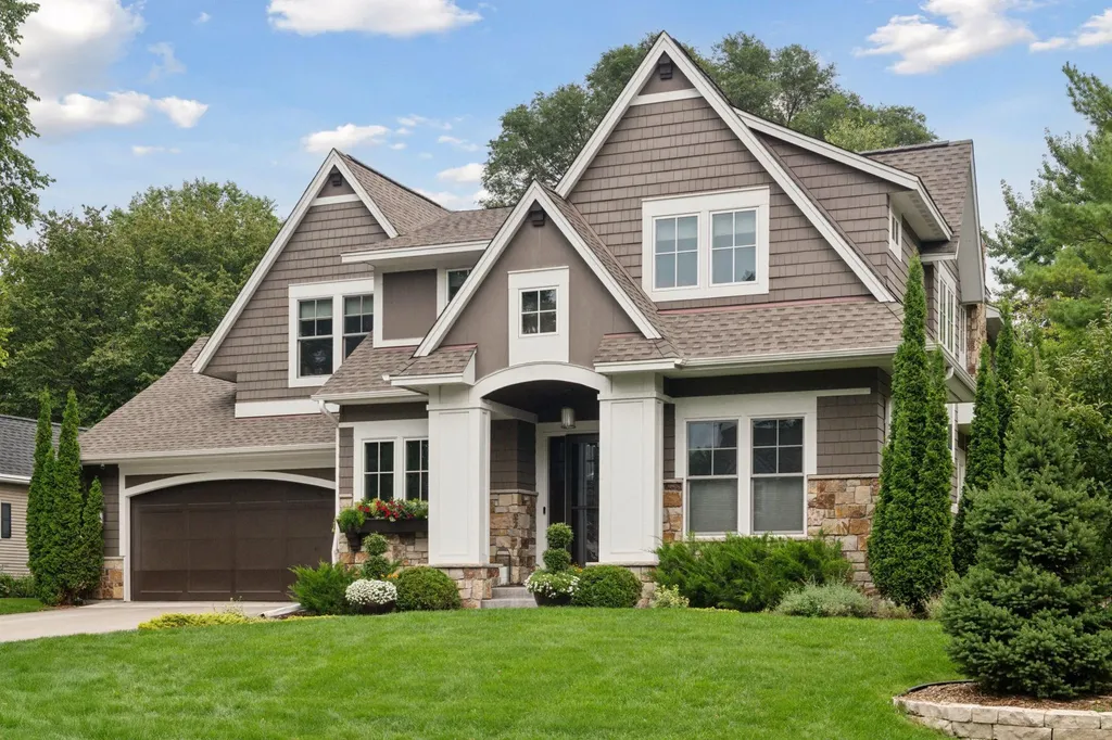 5137 Juanita Avenue Edina MN 55424