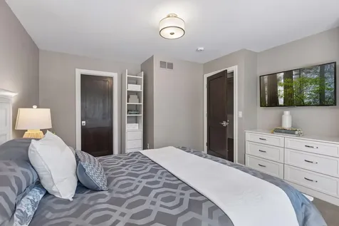 5137 Juanita Avenue Edina MN 55424