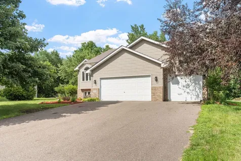 2225 Tart Lake Road Hugo MN 55038