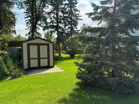 811 E Division Street Elbow Lake MN 56531