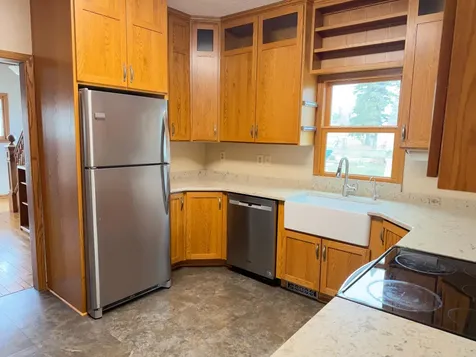 811 E Division Street Elbow Lake MN 56531