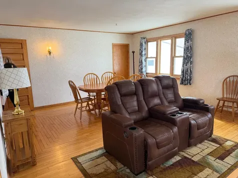 811 E Division Street Elbow Lake MN 56531