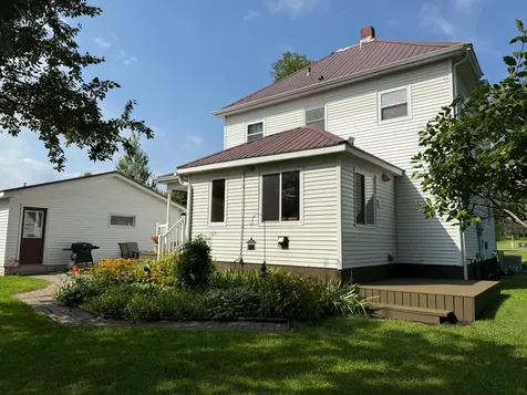 811 E Division Street Elbow Lake MN 56531