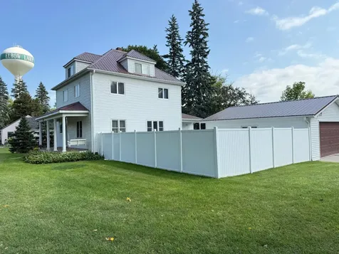 811 E Division Street Elbow Lake MN 56531