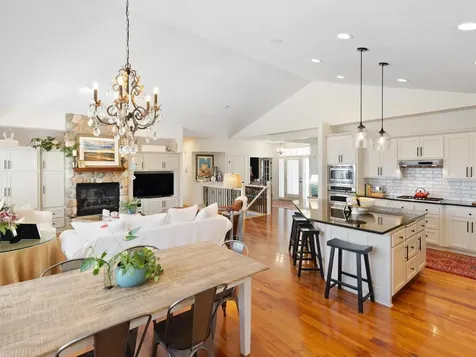 4216 Wilson Street Minnetonka MN 55345