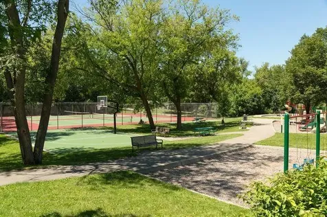 4216 Wilson Street Minnetonka MN 55345