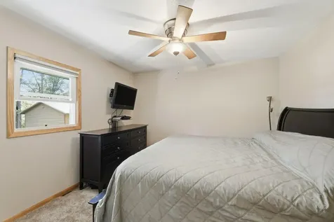 2114 Pine View Boulevard Motley MN 56466