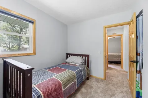 2114 Pine View Boulevard Motley MN 56466