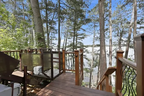2114 Pine View Boulevard Motley MN 56466