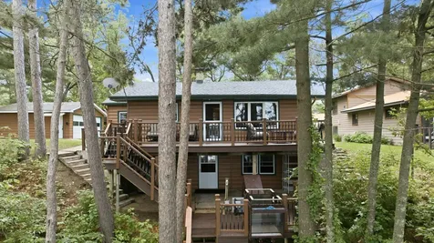 2114 Pine View Boulevard Motley MN 56466