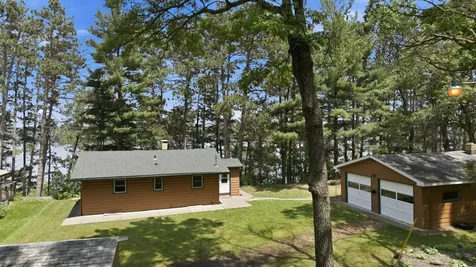 2114 Pine View Boulevard Motley MN 56466