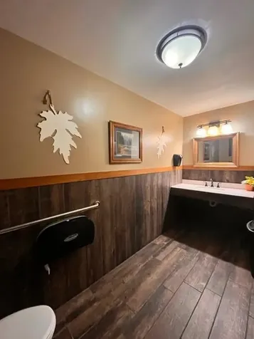 5349 County 249 Caledonia MN 55921