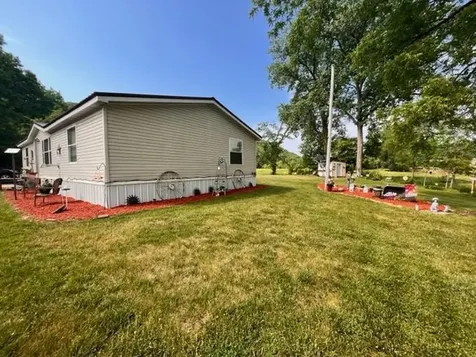 5349 County 249 Caledonia MN 55921