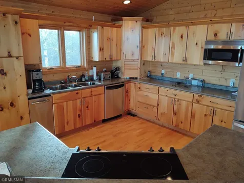 1526 Flag Island Angle Inlet MN 56711