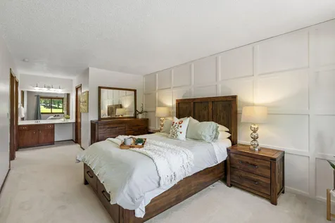 1595 Four Oaks Road Eagan MN 55121