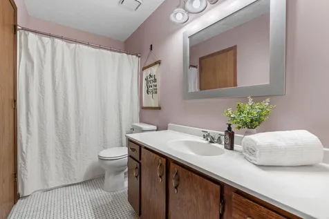 1595 Four Oaks Road Eagan MN 55121