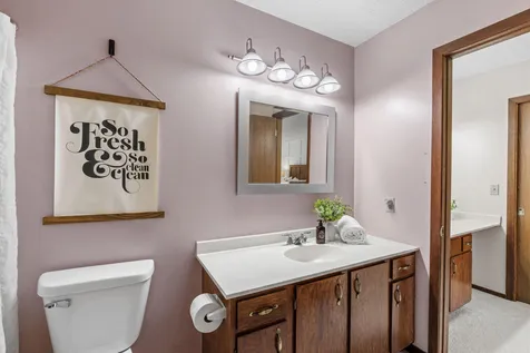 1595 Four Oaks Road Eagan MN 55121