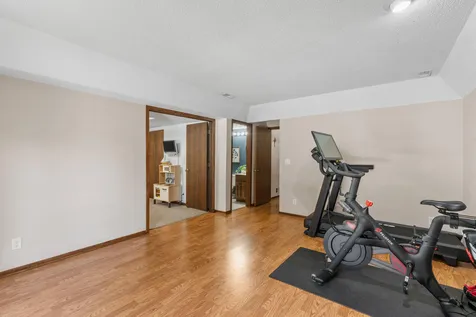 1595 Four Oaks Road Eagan MN 55121