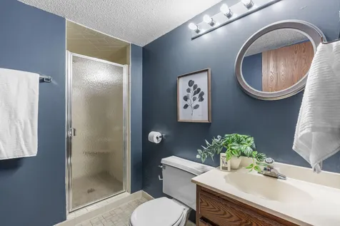 1595 Four Oaks Road Eagan MN 55121