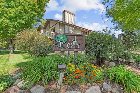 1595 Four Oaks Road Eagan MN 55121