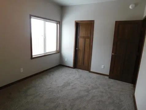 4203 Pine Parkway S Fargo ND 58104