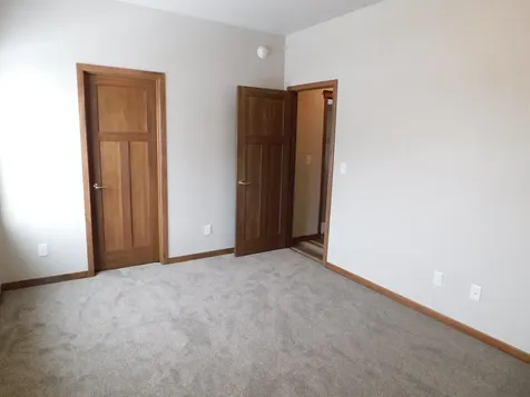 4203 Pine Parkway S Fargo ND 58104