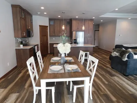4203 Pine Parkway S Fargo ND 58104