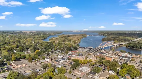 407 Vermillion Street Hastings MN 55033
