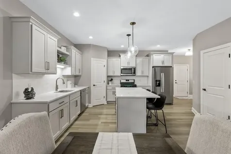 515 Marsh Path Norwood Young America MN 55397