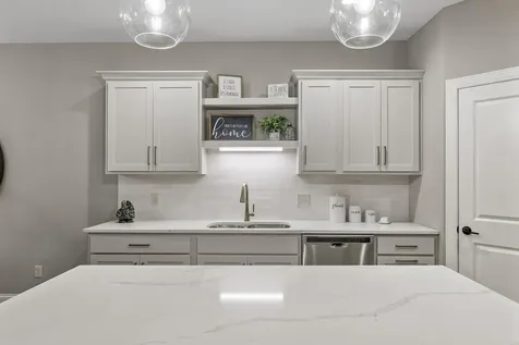 515 Marsh Path Norwood Young America MN 55397