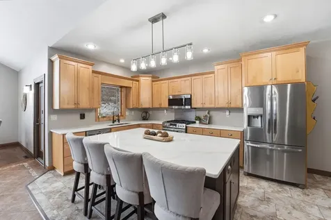 3191 Crestwood Drive NE Alexandria MN 56308