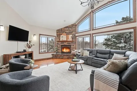 3191 Crestwood Drive NE Alexandria MN 56308