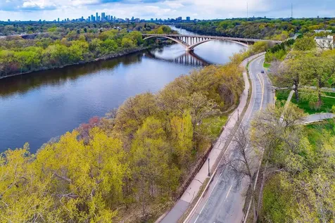 98 Mississippi River Blvd N - Lot Saint Paul MN 55104