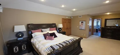 171 Red Oaks Drive Vadnais Heights MN 55127