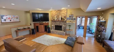 171 Red Oaks Drive Vadnais Heights MN 55127