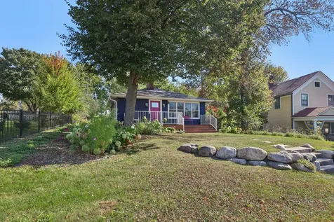 132 Summit Avenue Center City MN 55012